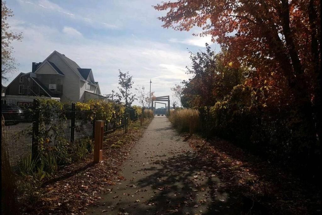 Cozy Sweet #19. By Amazing Property Rentals ガティノー エクステリア 写真
